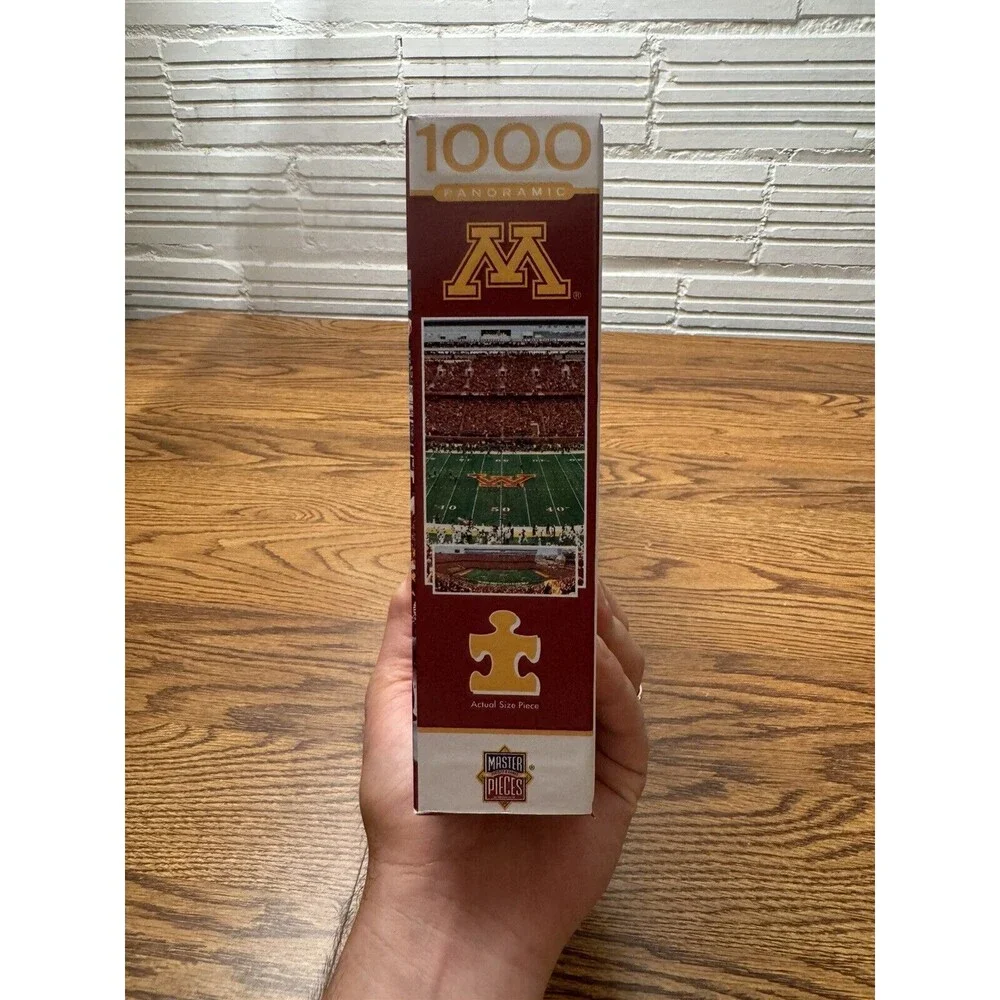 Master Pieces University Of Minnesota , TCF Bank Stadium 1000 Panoramic Puzzle‎